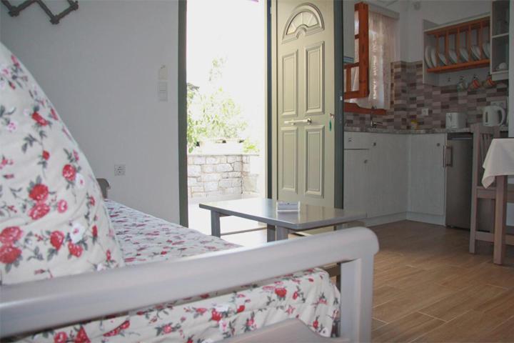 Anna Maria Studios Agios Nikolaos  Luaran gambar