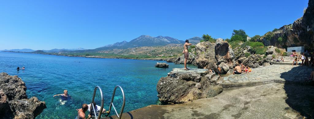 Anna Maria Studios Agios Nikolaos  Luaran gambar
