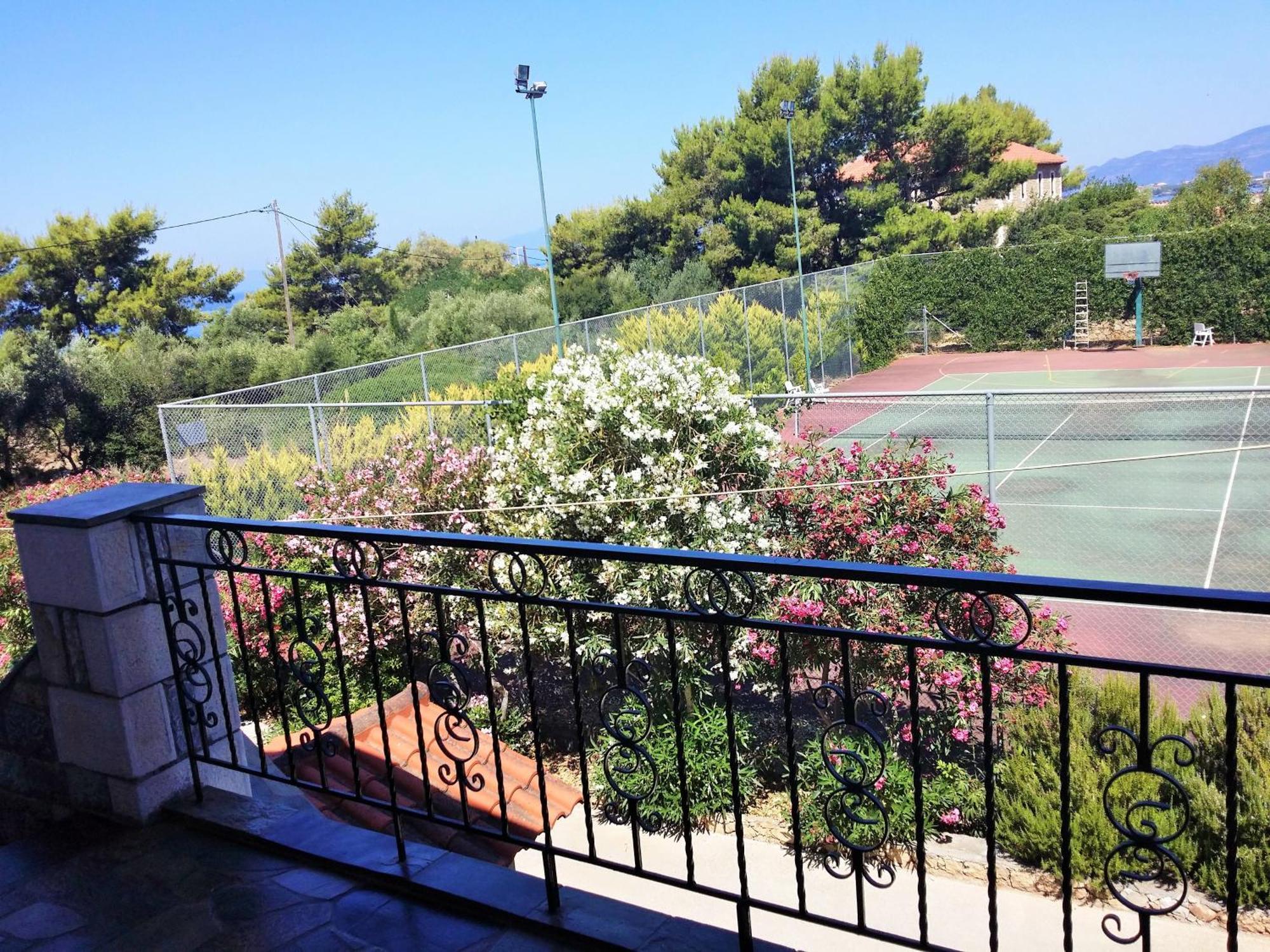 Anna Maria Studios Agios Nikolaos  Bilik gambar