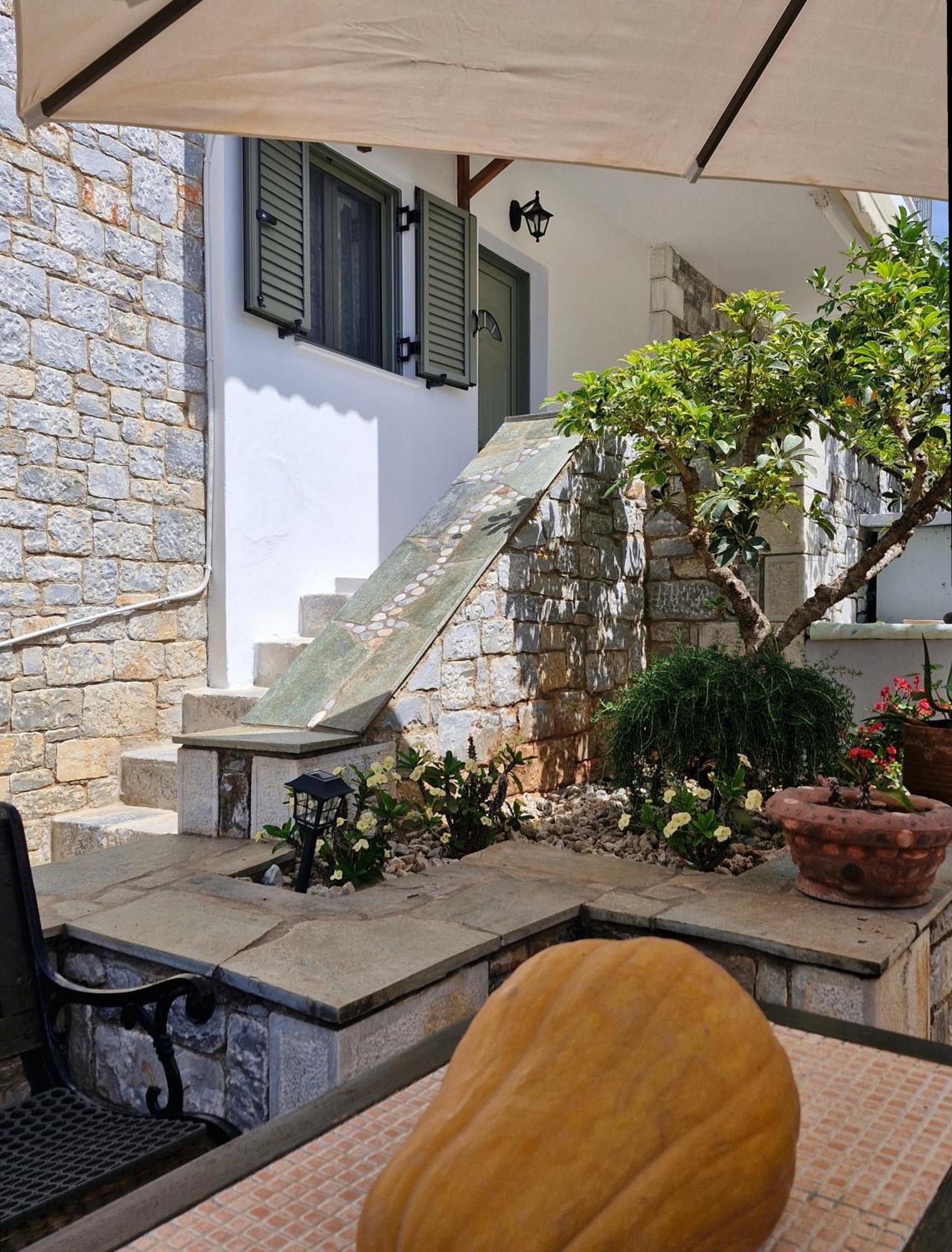 Anna Maria Studios Agios Nikolaos  Luaran gambar