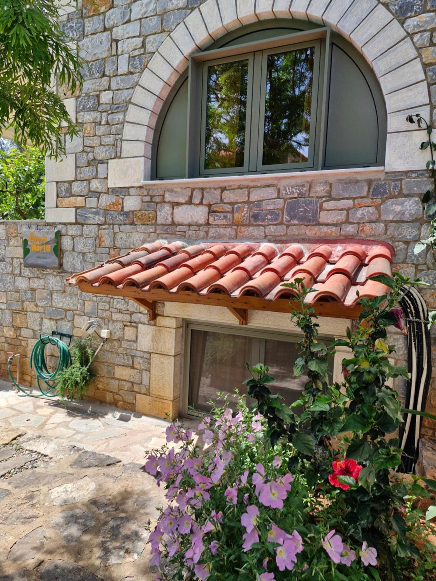 Anna Maria Studios Agios Nikolaos  Luaran gambar