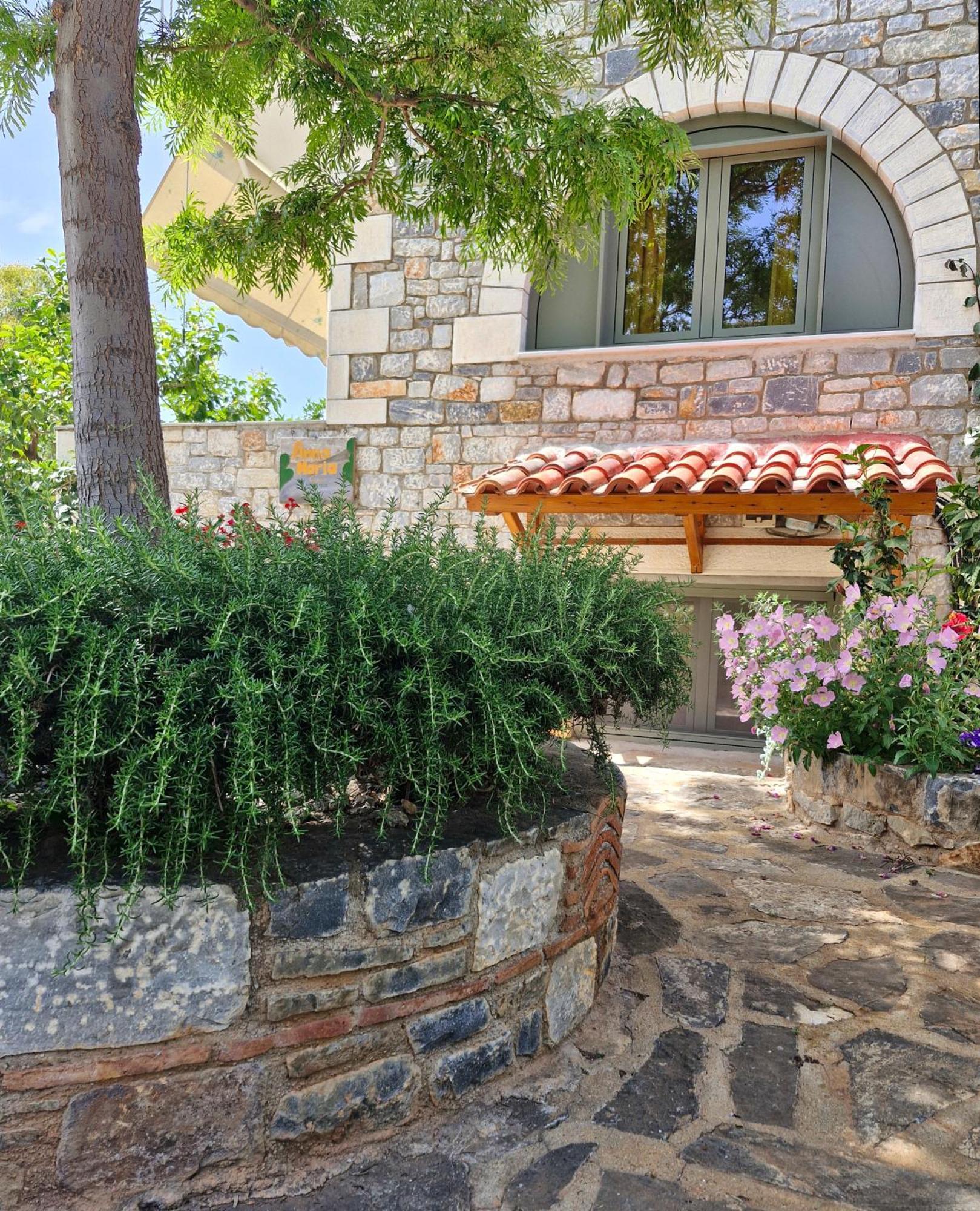 Anna Maria Studios Agios Nikolaos  Luaran gambar