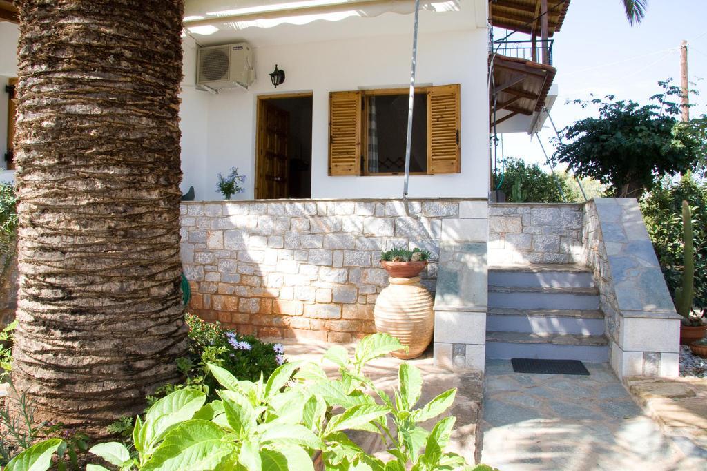 Anna Maria Studios Agios Nikolaos  Luaran gambar